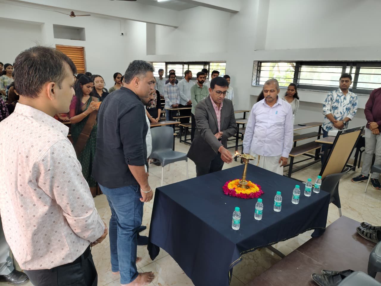 અમરેલીની નેત્ર ચિકિત્સા આયુર્વેદ કોલેજ ખાતે વર્લ્ડ આયુર્વેદ કોંગ્રેસના સેટેલાઇટ સેમિનારનું આયોજન