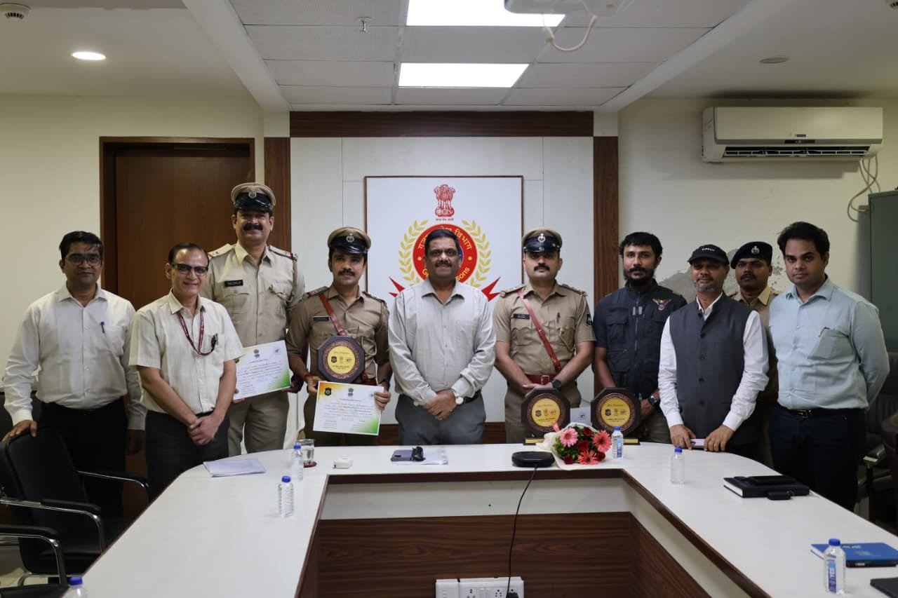 ગુમ કે ચોરાયેલા મોબાઈલને બ્લોક કરવા કે ટ્રેસ કરવામાં ૫૦.૭૫ ટકાના રિકવરી રેટ સાથે ગુજરાત દેશભરમાં બીજા ક્રમે